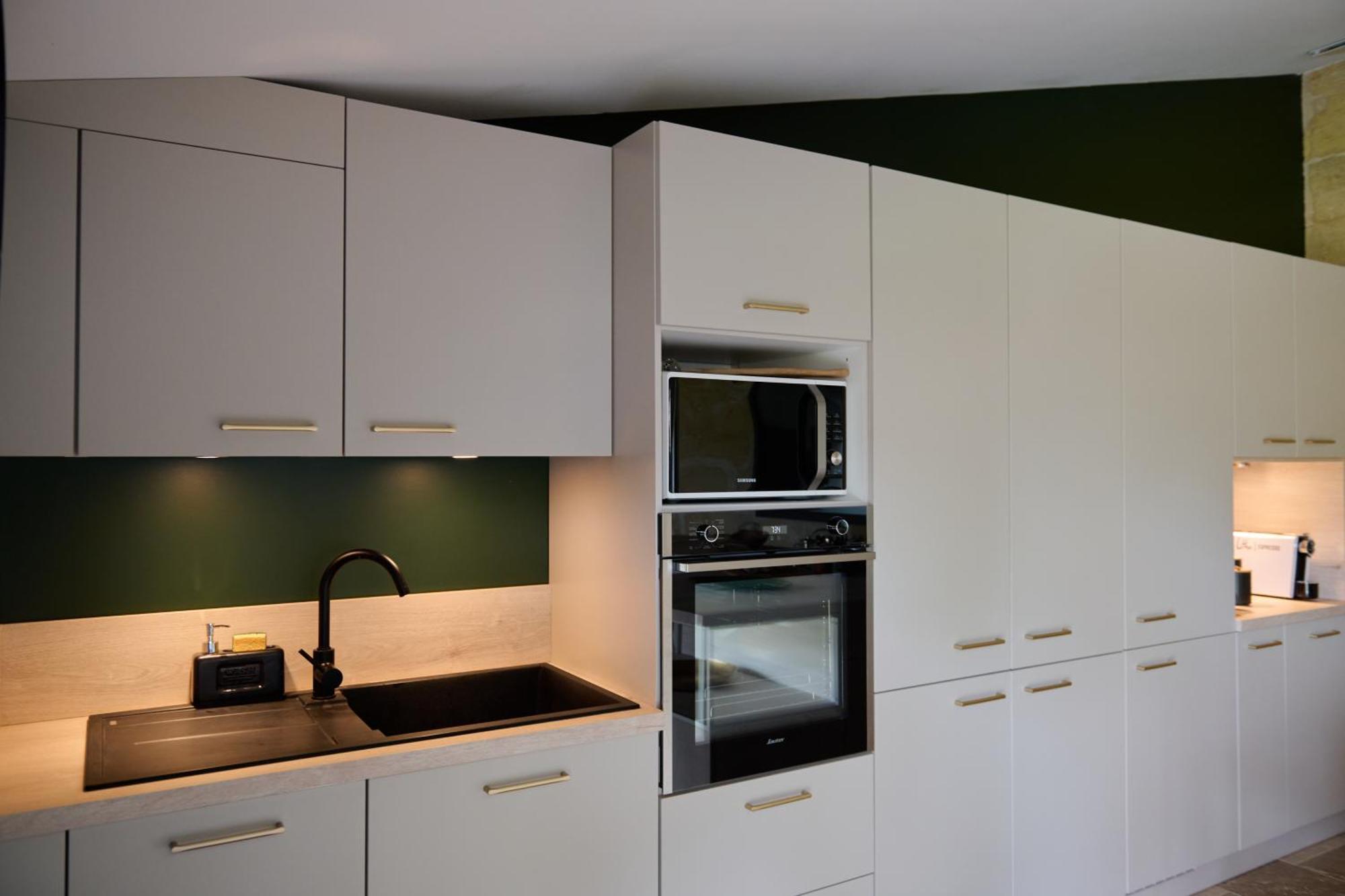 Le Repaire Lagardere Bed & Breakfast Lussac  Exterior foto